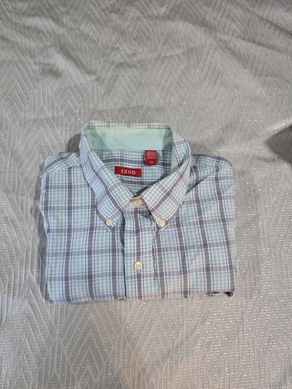 IZOD Men's Light Blue Plaid Button-Down Shirt